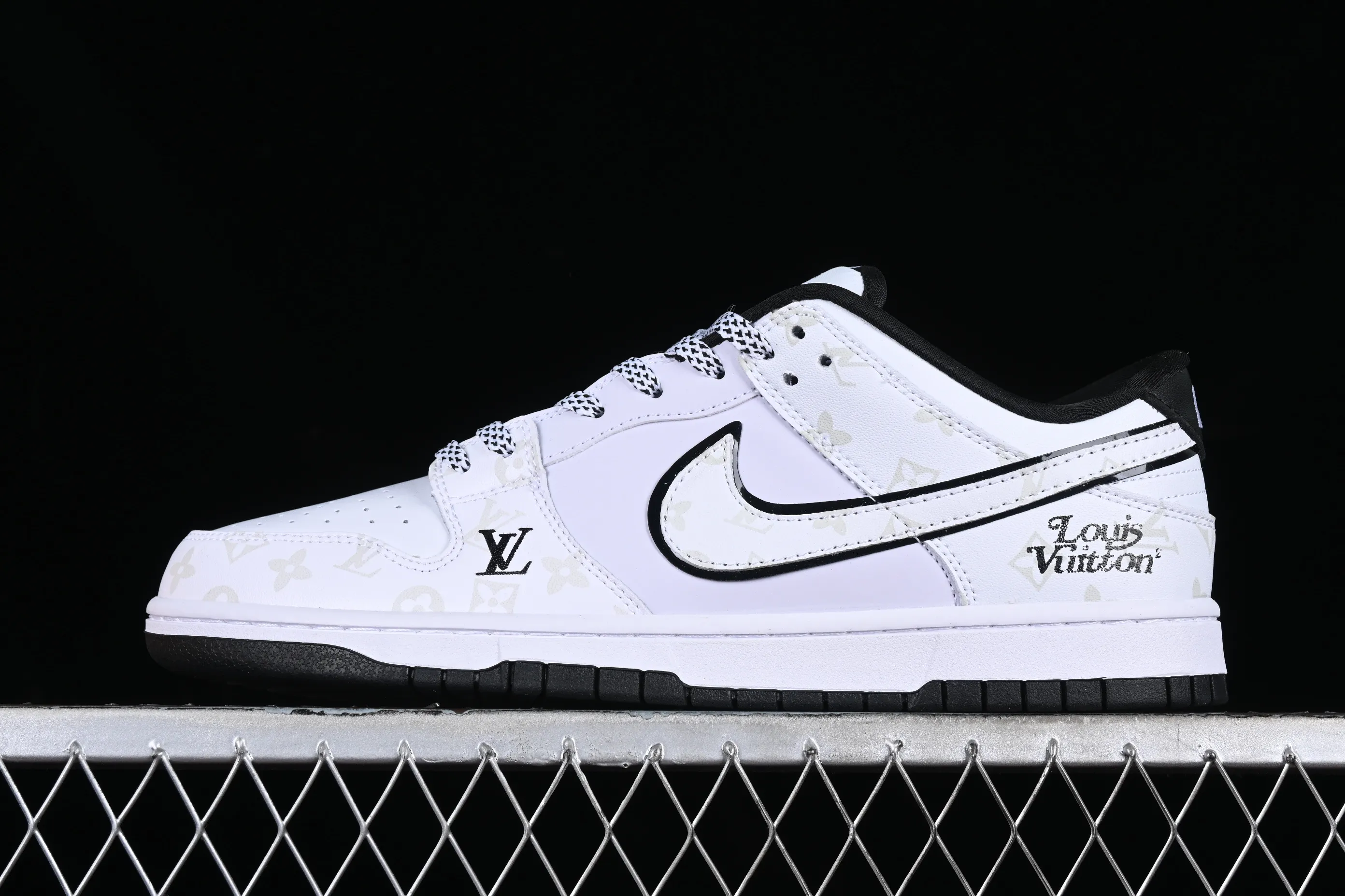 All categories Nk SB Dunk Series Nk SB Dunk Low High-end customized low-top sneakers Nk SB Dunk Low SB low-top sports and leisure sneakers XH1733-006
